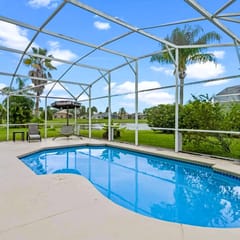 Lake View & Private Pool | Near Disney | Sleeps 8