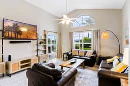 Lake View & Private Pool | Near Disney | Sleeps 8 - Image 2