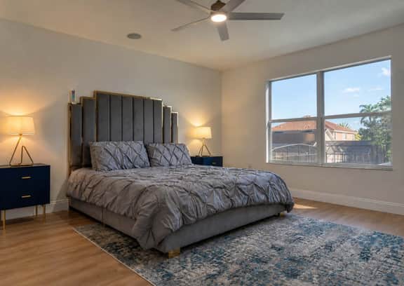 Near Disney | Private Pool & BBQ | Sleeps 13 - Image 4